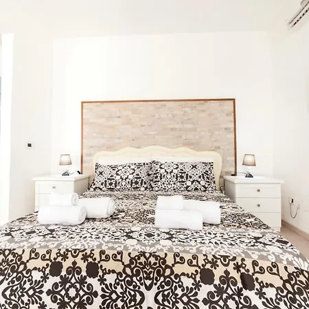 Ortigia Terrace Sea View Aparthotel Syracuse